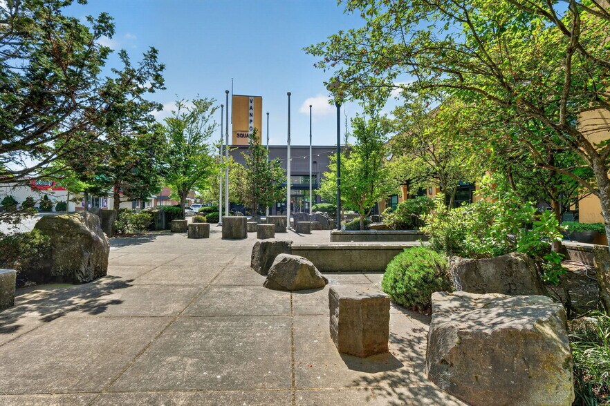 More Photos Of 5257-5265 NE Martin Luther King Blvd, Portland Office For Sale