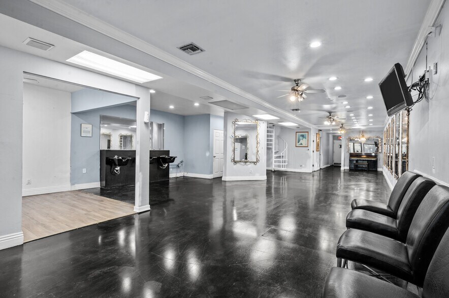 More Photos Of 2517 W Beverly Blvd, Montebello Storefront Retail Residential For Sale