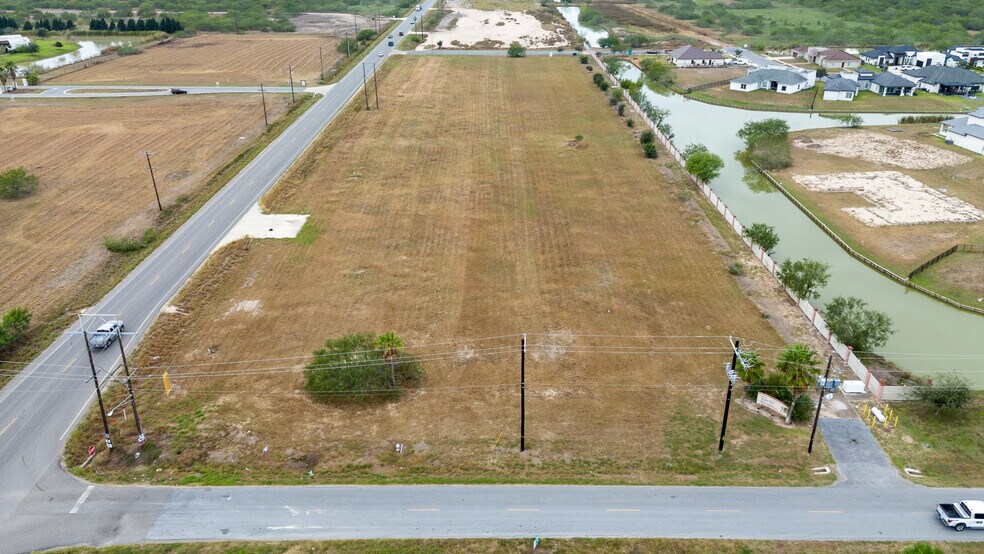More Photos Of Carmen Ave & Cavasos Oltimo Rd, Brownsville Land For Sale
