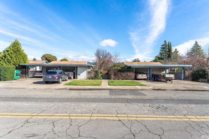 More Photos Of 649 Leslie St, Ukiah Apartments For Sale