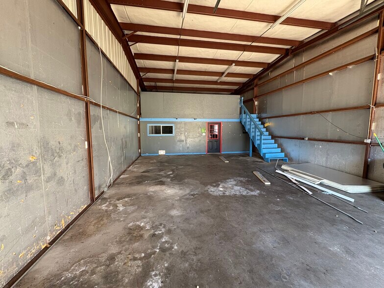 More Photos Of 650 Stafford Run Rd, Stafford Unknown For Lease