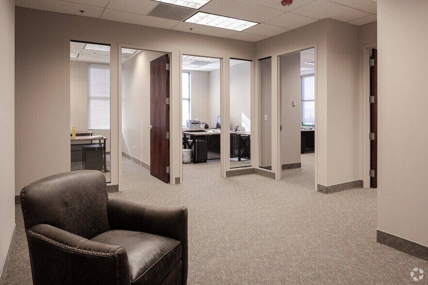 More Photos Of 19751 E Mainstreet, Parker Office For Lease