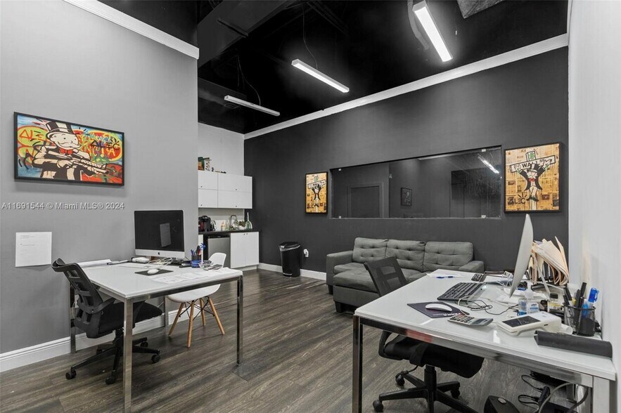 More Photos Of 7620 NW 25th St, Miami Distribution For Lease