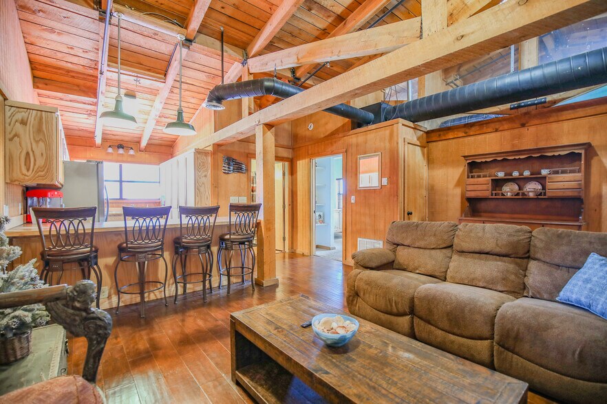 More Photos Of 105 James Canyon Highway, Cloudcroft Restaurant For Sale