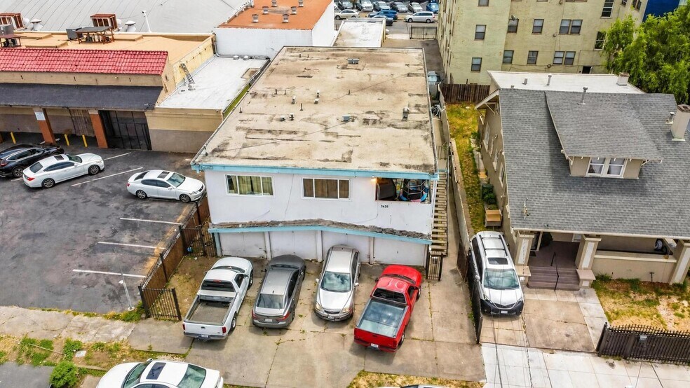 More Photos Of 2426 57th Ave, Oakland Apartments For Sale