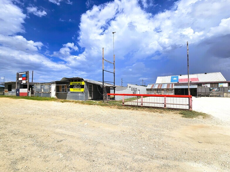 More Photos Of 4951 FM 1283, Pipe Creek Restaurant For Lease