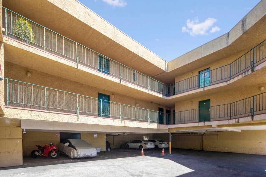 More Photos Of 13266 Foothill Blvd, Sylmar Apartments For Sale