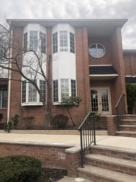 More Photos Of 271 US Highway 46, Fairfield Office For Lease