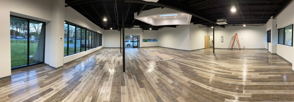 More Photos Of 11719-B Jefferson Ave, Newport News Unknown For Lease