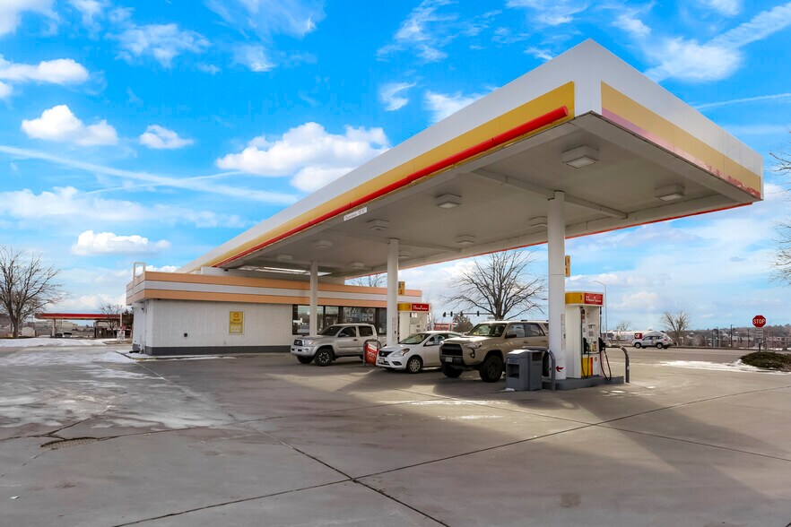 More Photos Of 9201 Huron St, Thornton Service Station For Sale