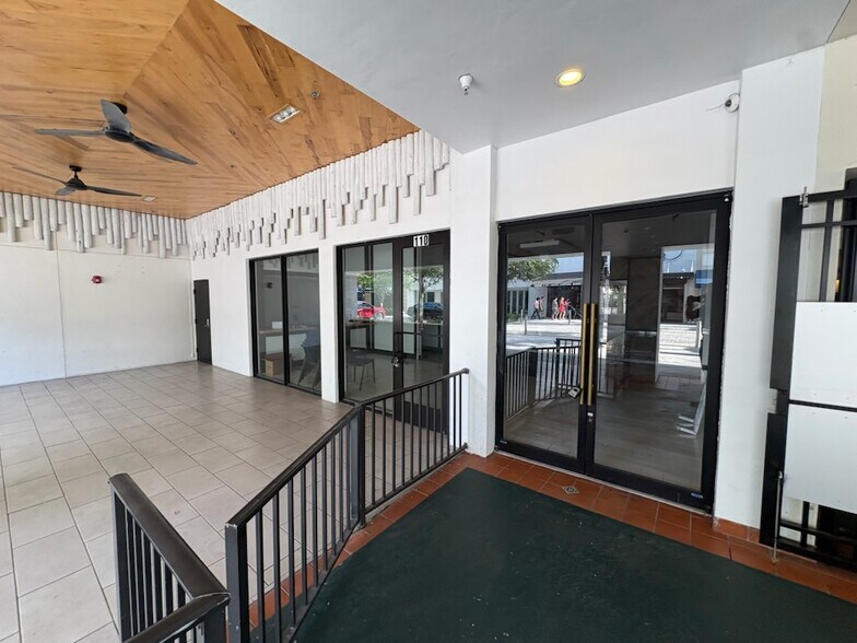 More Photos Of 330 Clematis St, West Palm Beach Storefront Retail Office For Sale
