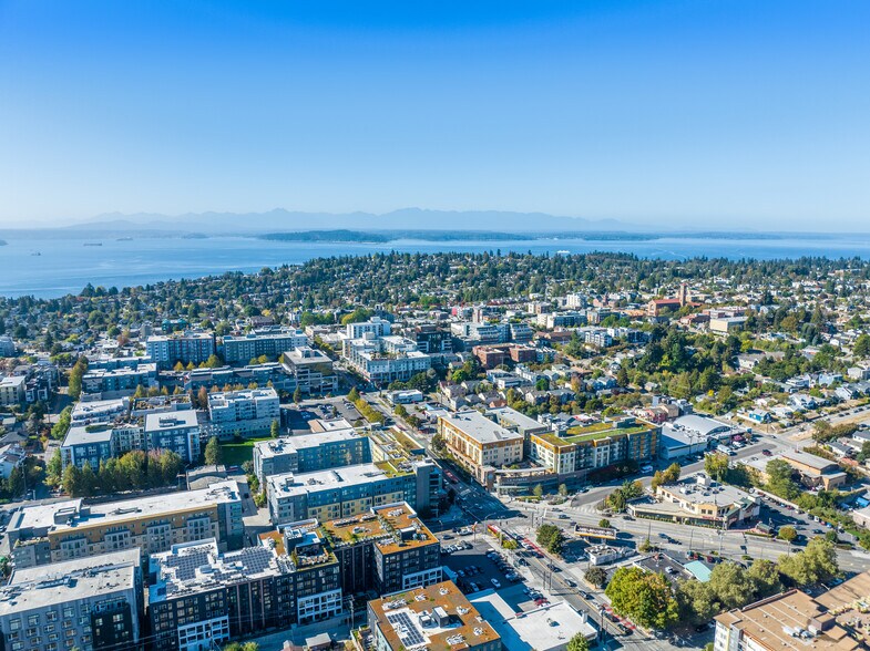 More Photos Of 4319 SW Oregon St, Seattle Apartments For Sale