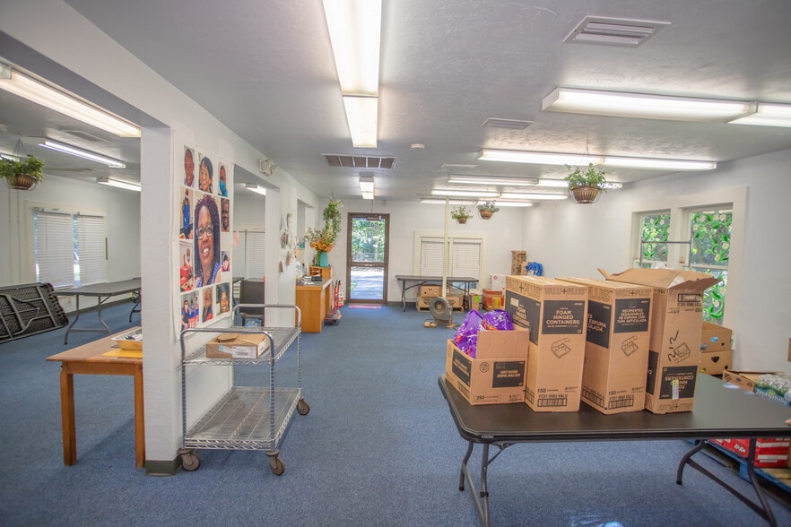 More Photos Of 14245 Cole St, Waldo Specialty For Sale