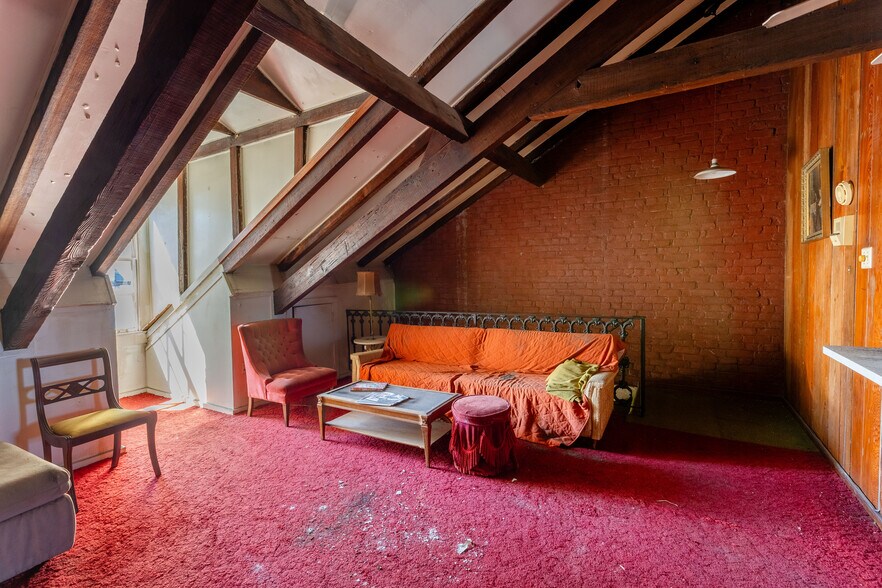 More Photos Of , New Orleans Unknown For Sale