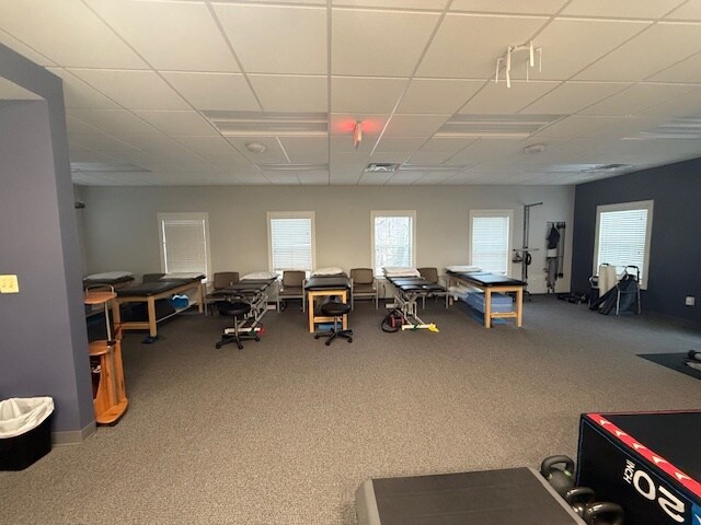 More Photos Of 1721-1725 Financial Loop, Woodbridge Office For Lease