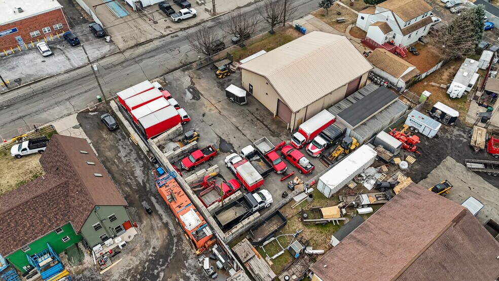 More Photos Of 7011 Beaver Dam Rd, Levittown Industrial For Sale
