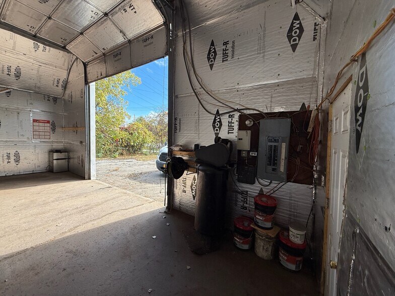 More Photos Of 95 W Main St, Owego Warehouse For Sale