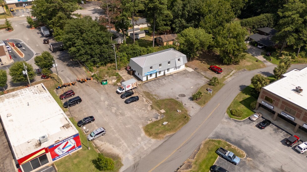 More Photos Of 123 Lawand Dr, Columbia Office Residential For Sale