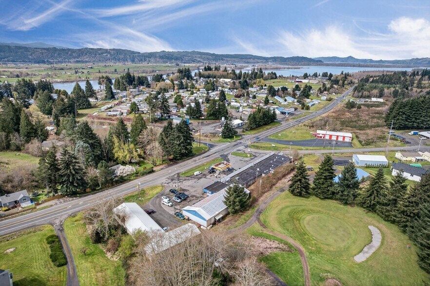 More Photos Of 305 E State Route 4, Cathlamet Auto Repair For Sale