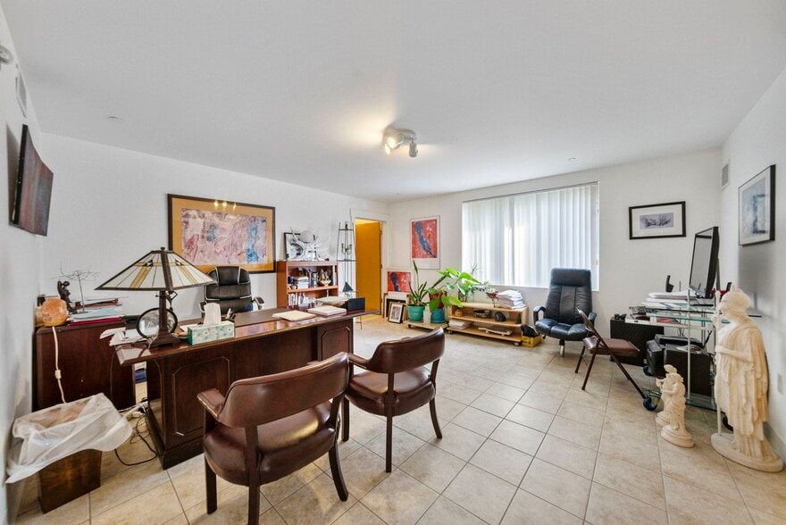 More Photos Of 354 Avenue C, Bayonne Freestanding For Sale