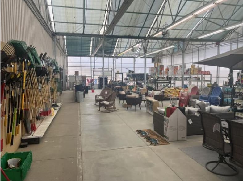 More Photos Of 1350 W Main St, Sterling Freestanding For Sale