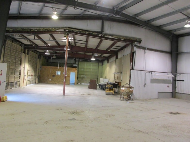 More Photos Of 5513 Highway 348, Delta Warehouse For Sale