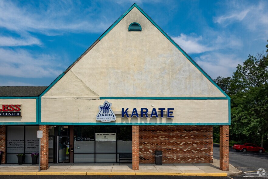 More Photos Of 660 Woodbury Glassboro Rd, Sewell Unknown For Lease