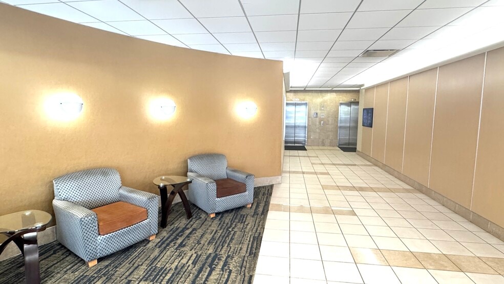 More Photos Of 6133 Rockside Rd, Independence Office For Sale