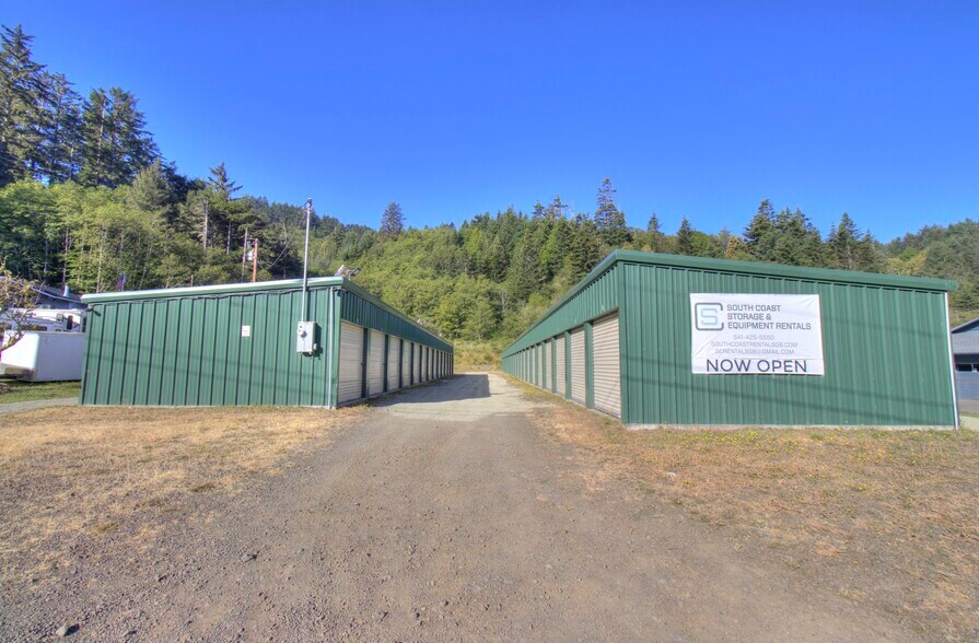More Photos Of 28196 Hunter Creek rd, Gold Beach Self Storage For Sale