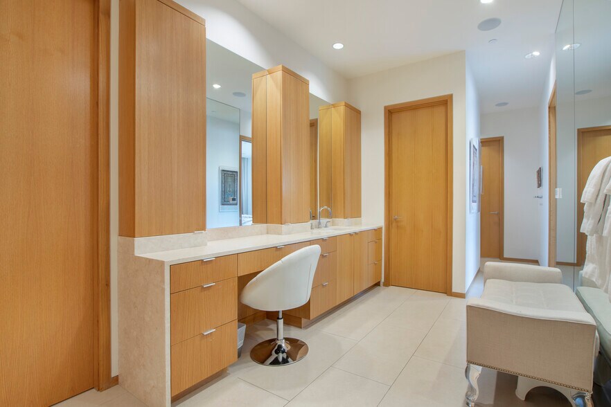 More Photos Of , Dallas Unknown For Sale