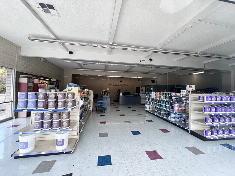 More Photos Of 28722-28728 Mission Blvd, Hayward Freestanding For Lease