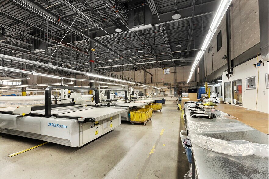 More Photos Of 100-118 John F Kennedy Dr N, Bloomfield Warehouse For Sale