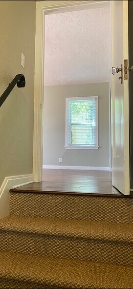 More Photos Of 745 N Hayworth Ave, Los Angeles Apartments For Sale