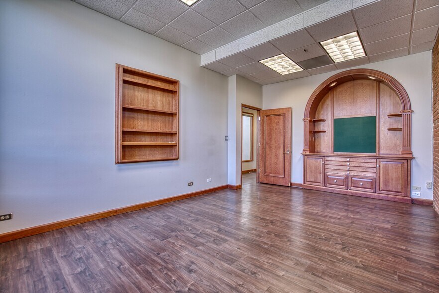 More Photos Of 1136 Pearl St, Boulder Office For Lease