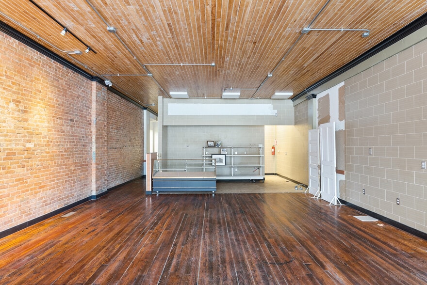 More Photos Of 4654 Water St, Columbiaville Storefront Retail Residential For Sale