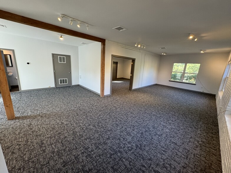 More Photos Of 91 Harvey St, Cambridge Office Residential For Lease