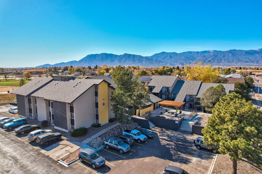 More Photos Of 3349 E Fountain Blvd, Colorado Springs Apartments For Sale