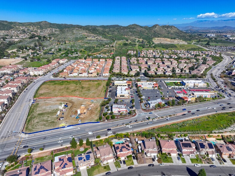 More Photos Of 27596 Clinton Keith Rd, Murrieta Fast Food For Sale