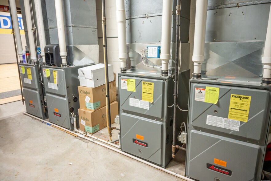 More Photos Of 201 Hoehn dr, Lyndon Station Specialty For Sale