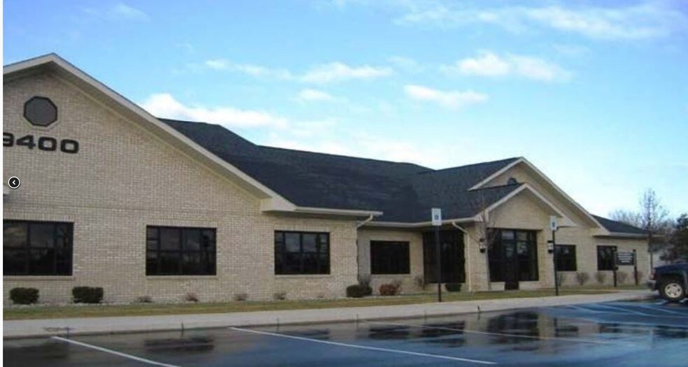 Primary Photo Of 9400 S Saginaw St, Grand Blanc Office For Sale