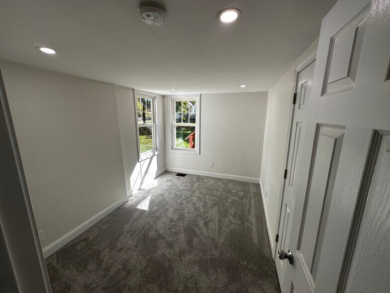 More Photos Of 36 Church St, West Boylston Multifamily For Sale