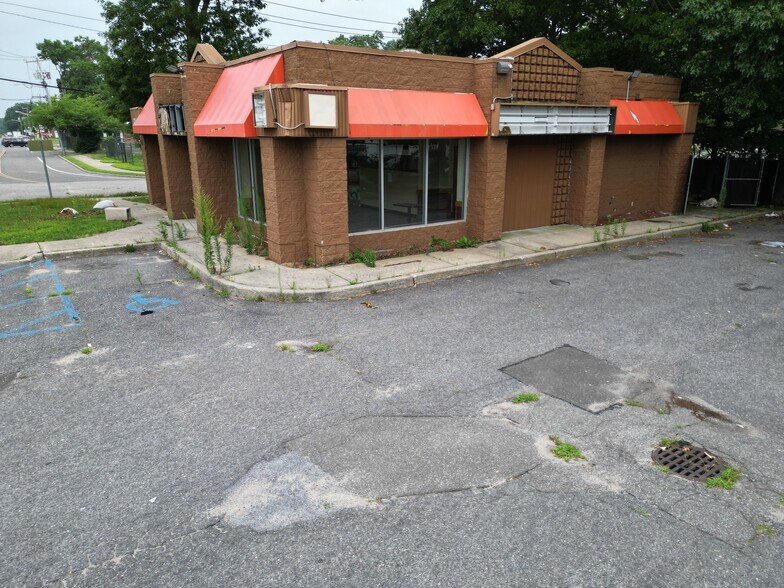 More Photos Of 440 William Floyd Pky, Shirley Restaurant For Sale