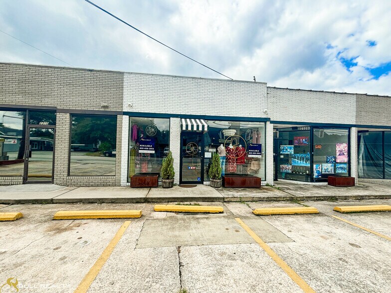 More Photos Of 2308-2314 Ingleside Ave, Macon-Bibb Storefront For Lease