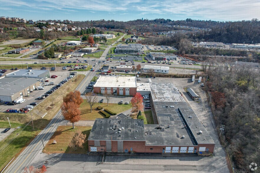 More Photos Of 946-950 Manifold Rd, Washington Industrial For Lease