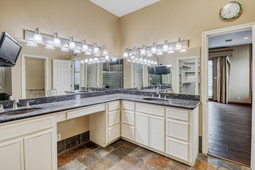 More Photos Of 1607 Bonner St, Houston Specialty For Sale