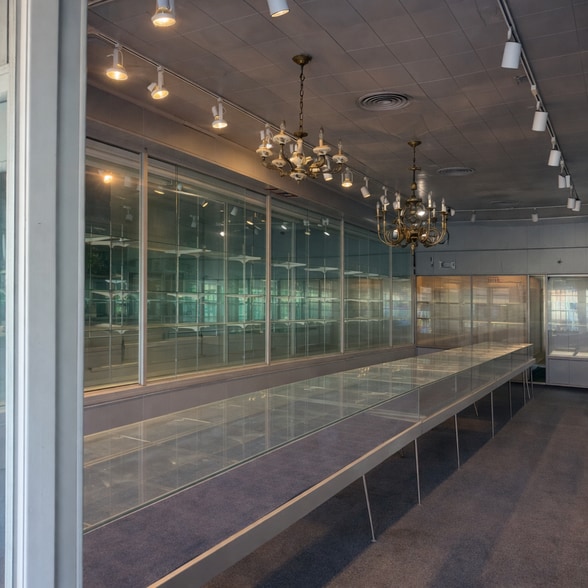 More Photos Of 308 Sunrise Hwy, Rockville Centre Storefront For Lease
