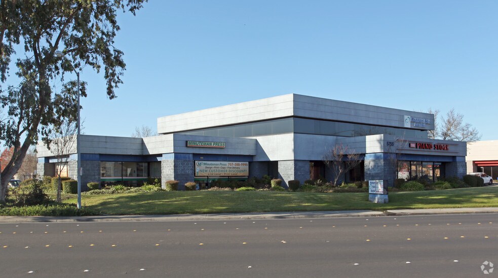 Primary Photo Of 5755 Redwood Dr, Rohnert Park Storefront Retail Office For Lease
