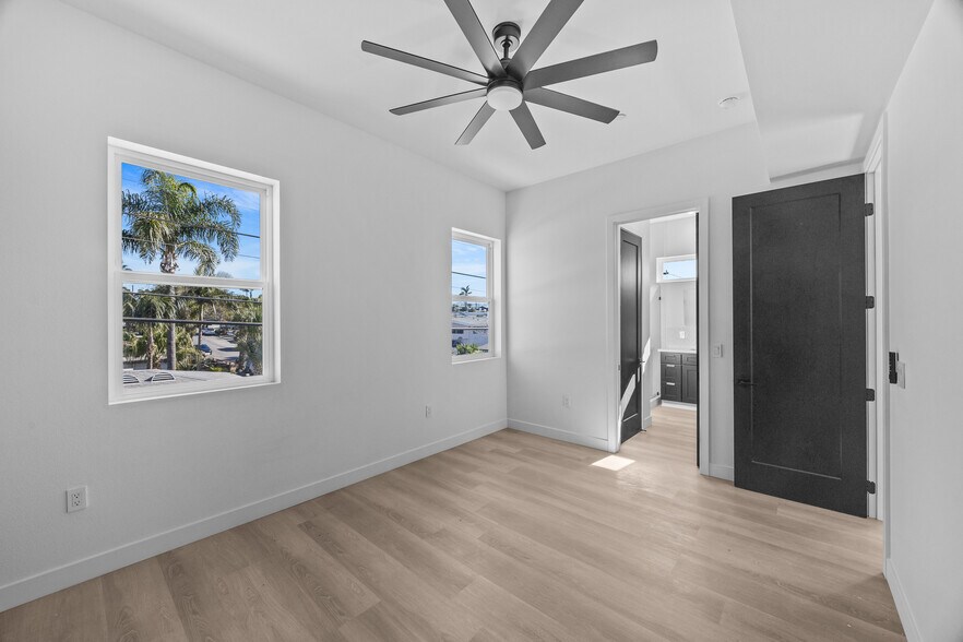 More Photos Of 3215 S El Camino Real, San Clemente Apartments For Sale