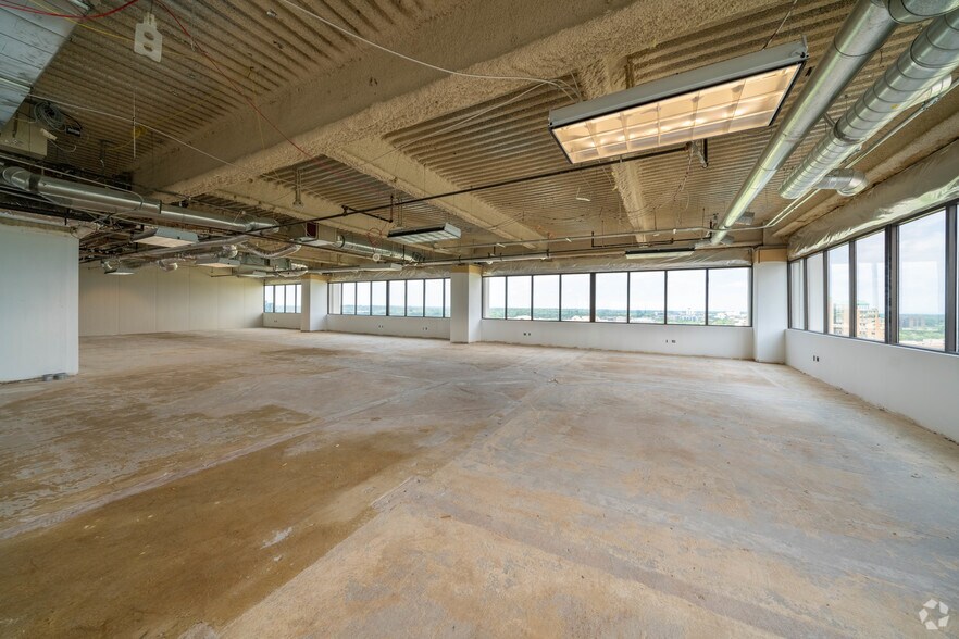 Photo of 15th Floor Ste 1525