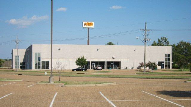 More Photos Of 422 Riverwind Dr, Pearl General Retail For Sale